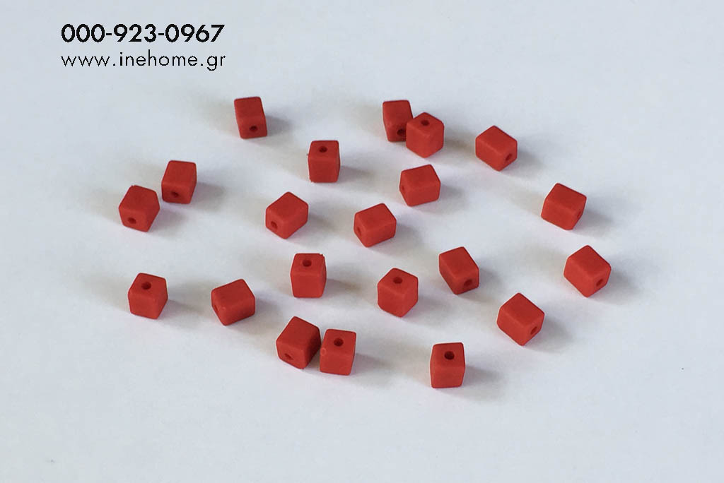 BEADS SET100 SQUARE 0,7-1CM RED